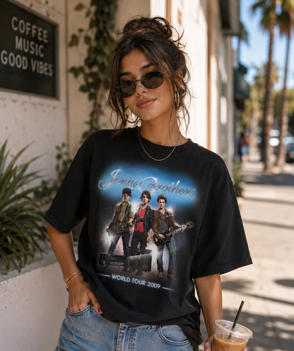Jonas Brothers Official 2009 Tour T-Shirt – Black, Size Large