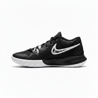 Men's Nike Kyrie Flytrap 6 Size 8.5