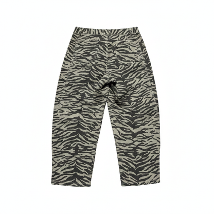 Women's Gray Zebra Stripe Printed Wide-Leg Jeans – Mid-Rise (Size 12 / Large)